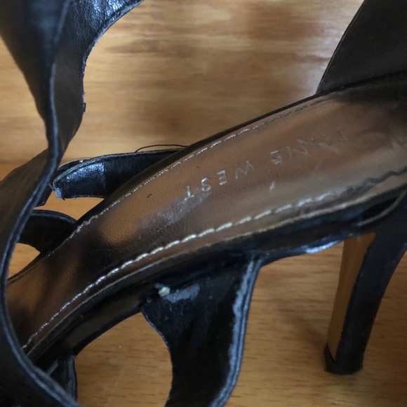 Nine West Black Heels - Picture 3 of 5
